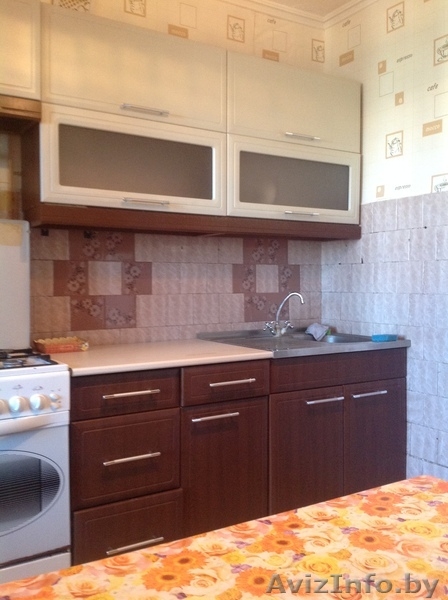 Продам почти новую кухню и угловой диван, холодильник - Изображение #1, Объявление #1069418